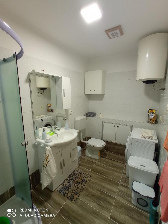 Studio Apartman Sonja Otočac Εξωτερικό φωτογραφία