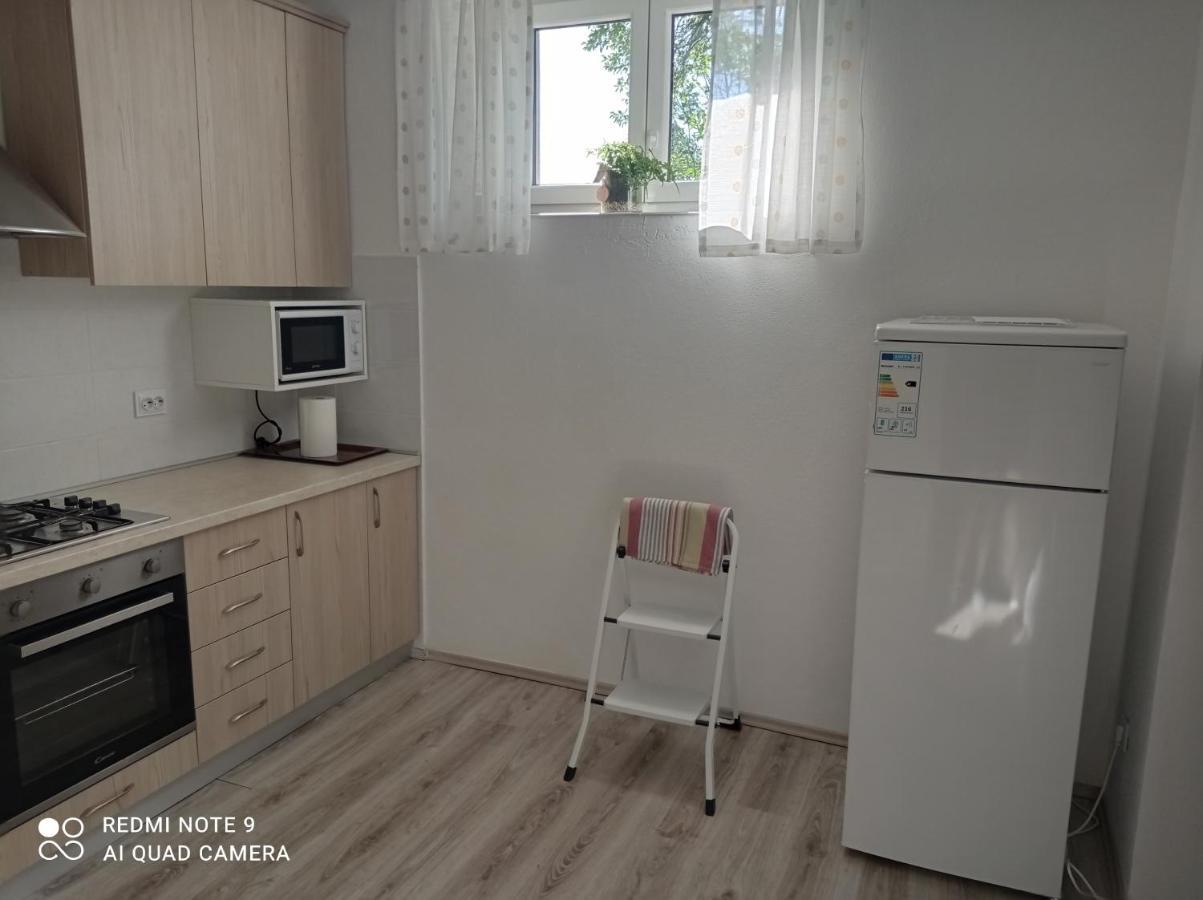 Studio Apartman Sonja Otočac Εξωτερικό φωτογραφία