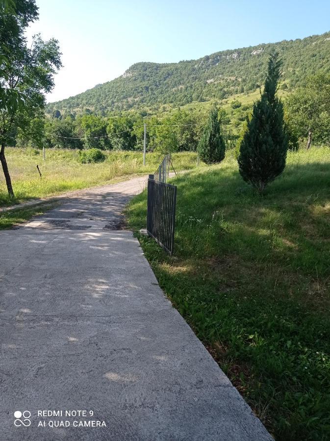 Studio Apartman Sonja Otočac Εξωτερικό φωτογραφία