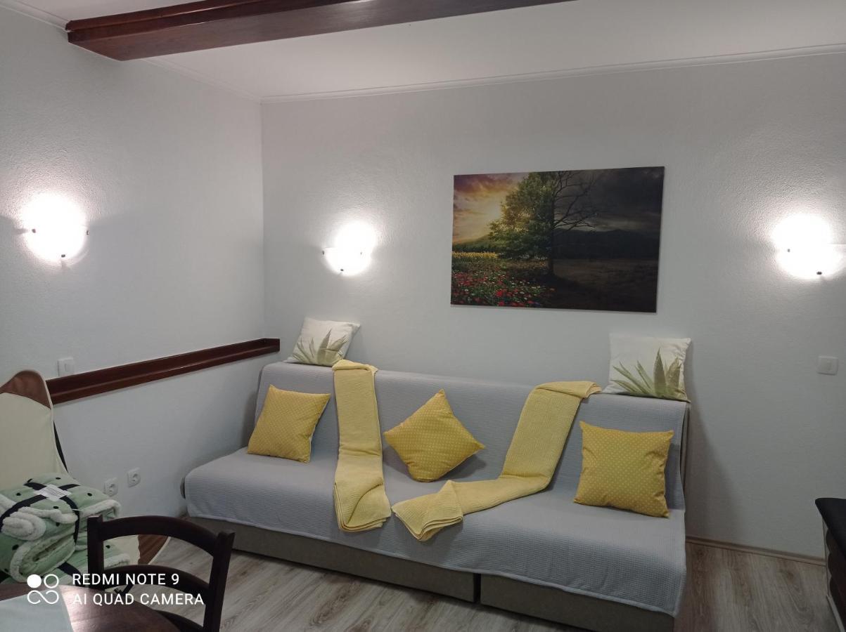 Studio Apartman Sonja Otočac Εξωτερικό φωτογραφία
